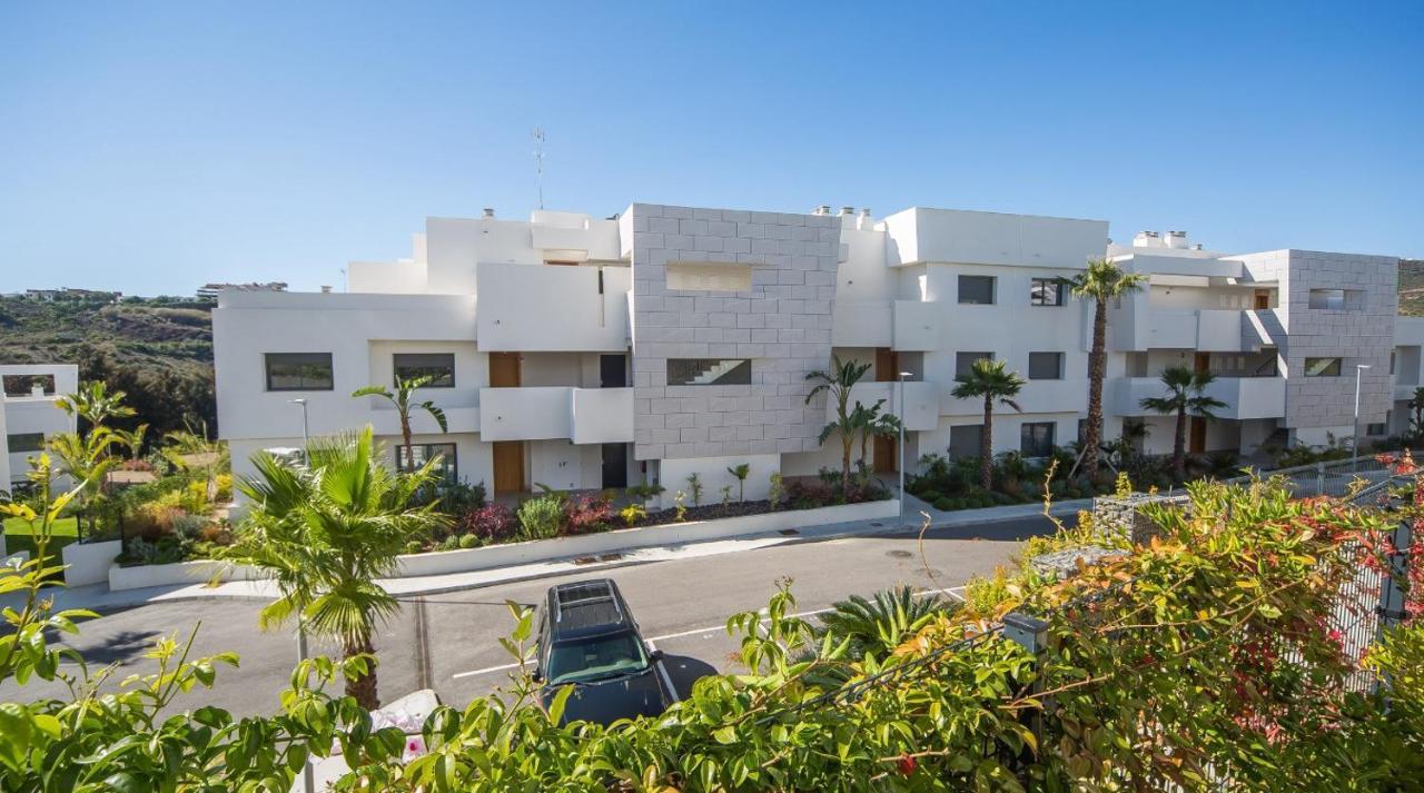 Cg7 Casares Green المظهر الخارجي الصورة